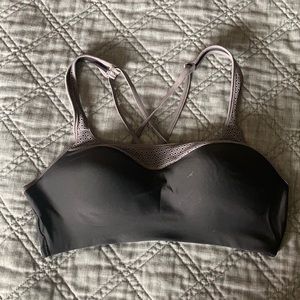 Hanes Criss Cross Sports Bra